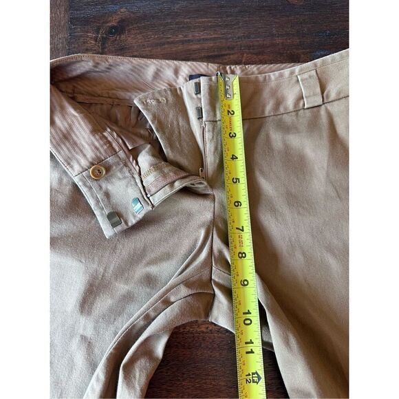 The Limited ladies Drew fit short in size 4. - Picture 3 of 9